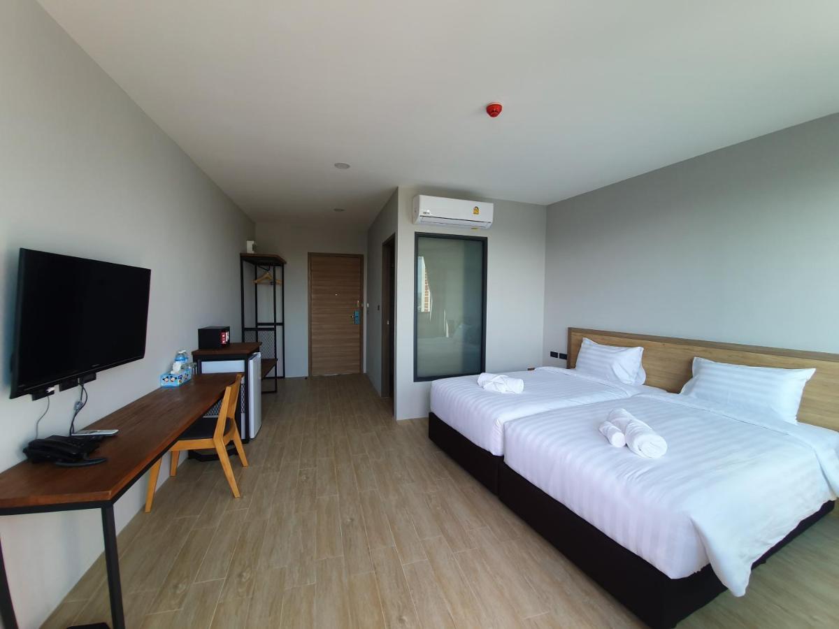 Atom Phuket Hotel -SHA Plus Nai Yang Beach Exterior foto