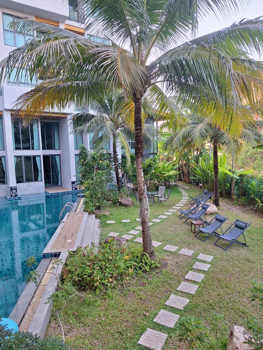 Atom Phuket Hotel -SHA Plus Nai Yang Beach Exterior foto